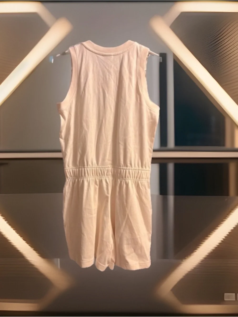 Nike Romper/Jumper/1pc Scoop Neck Snap Buttons Cream/Khaki Pocket Elastic NWT